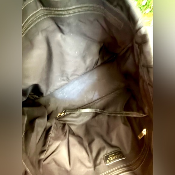 “Host Pick” CHANEL 🤩 Large Travel Line Tote MM Tote Bag Nylon Jacquard Leather - Picture 8 of 15